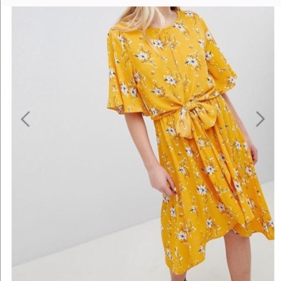 ASOS Dresses & Skirts - ASOS floral dress